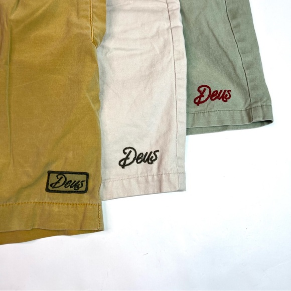 Deus Ex Machina Shorts (3) pairs Size Small and Medium - Picture 2 of 16